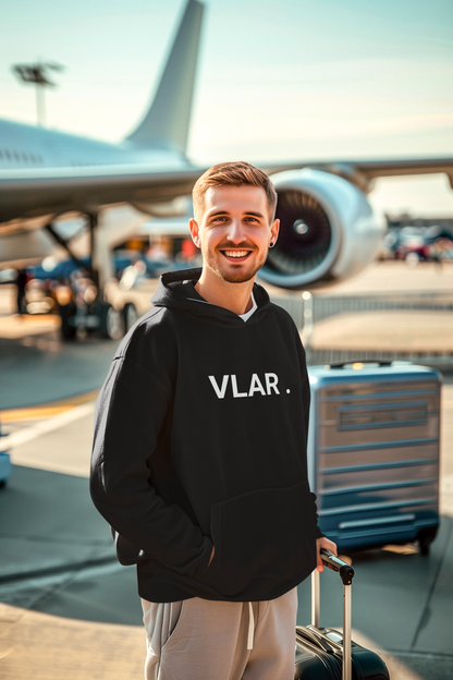 BLACK BASIC SWEATSHIRT